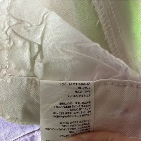 NWT True Gypsy rainbow tie dye Jean shorts in size 3 raw hems