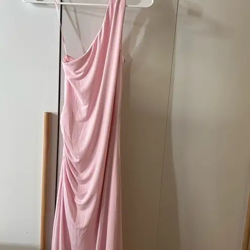 Revolve Olia One Shoulder Rushed Pink Midi Dress Women's Size S - Image 2