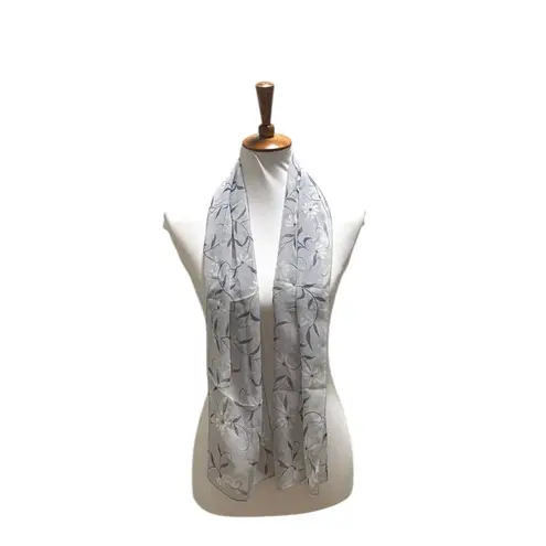 Echo Vintage 90โs Silk Floral Print Scarf Gray One Size Coastal Fairy Cottage