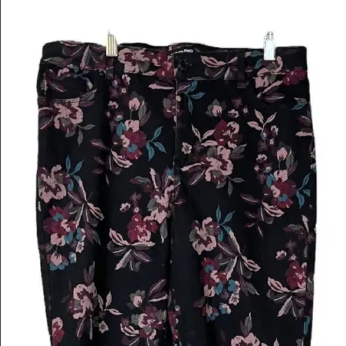 Bandolino NEW Amy Black Pink Purple Multi Floral High Rise Slim Fit Jean Size 10