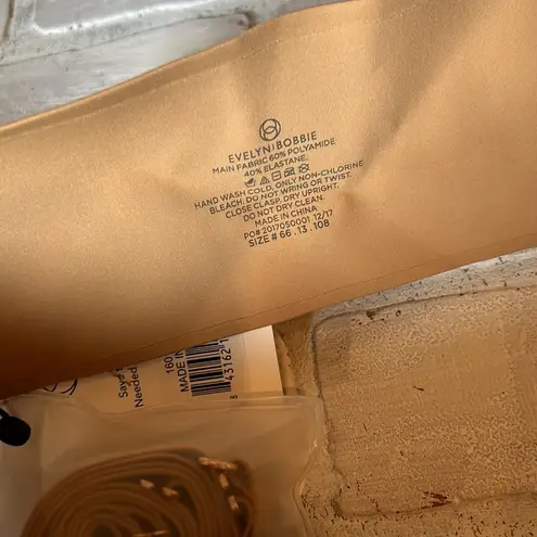 NWT Evelyn Bobbie everyday bustier strapless/ w straps no underwire bra nude Tan Size undefined