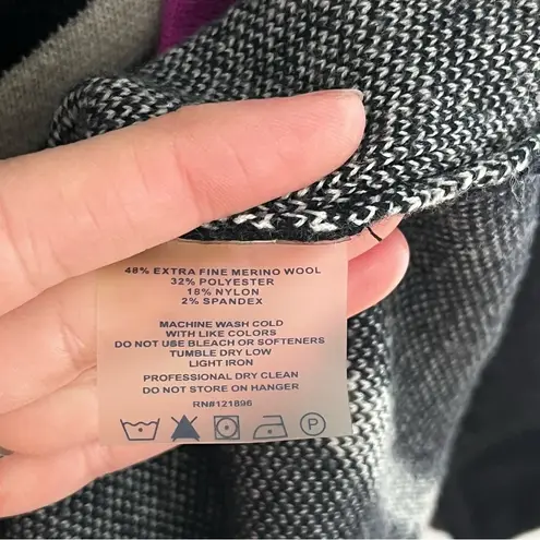 Title Nine Brazen Tunic Sweater Dress Merino Wool Size Small Black White Purple