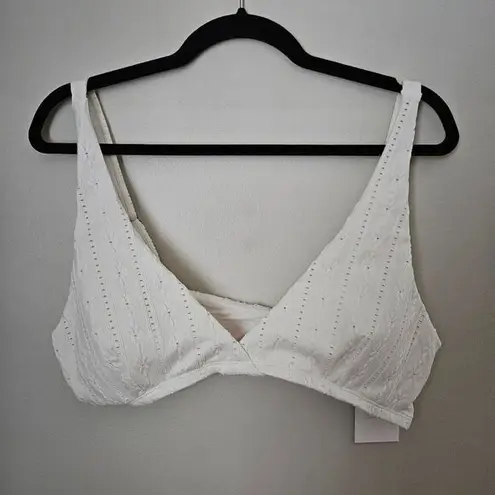 ANDIE Swimsuit The Belmar Top Bikini Coconut White VNeck Casual Neutral Vacation