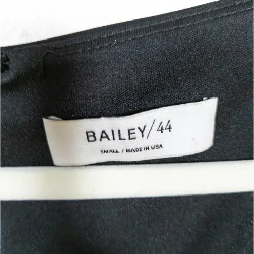 BAILEY 44 Nicks Shift Dress Black Cold Shoulder Bell Sleeve Women's Small