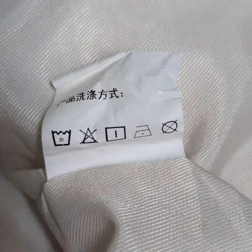 Tammy Tangs White Tweed Frayed Trim Button Front Jacket Long Sleeve Size M Size M