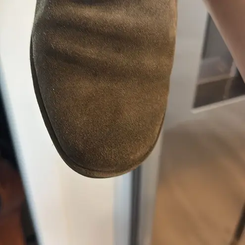 Fly London Women's size 9 Multicolor Green Suede Wedge Ankle Booties Lace Up