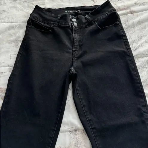 Tahari Kelly black mid rise slimming skinny jeans, size 14W minimalist preppy