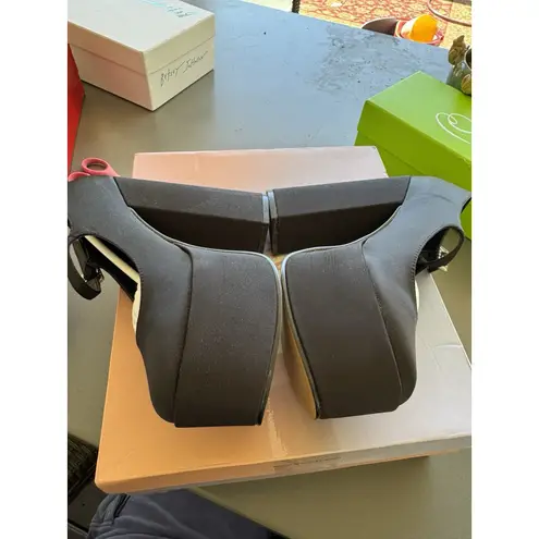 Lisa Vicky Vault V Black Satin Platform Heels Rhinestone Buckle Mary Jane Size 7