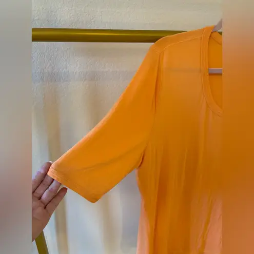 Versona Women’s peach 3/4 sleeve crew neck shirt blouse XL