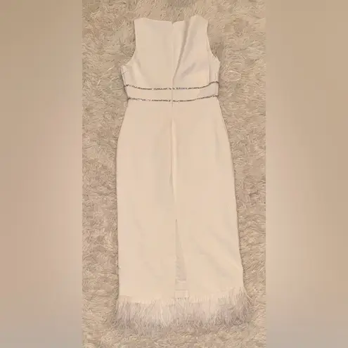 Likely NWOT Corianne Sleeveless White Feather Trim Empire Waist Midi Dress sz 8