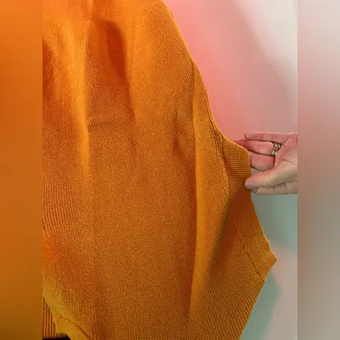 Loft  Pumpkin Orange V Neck Short Sleeve Ribbed Sweater Vest Size L