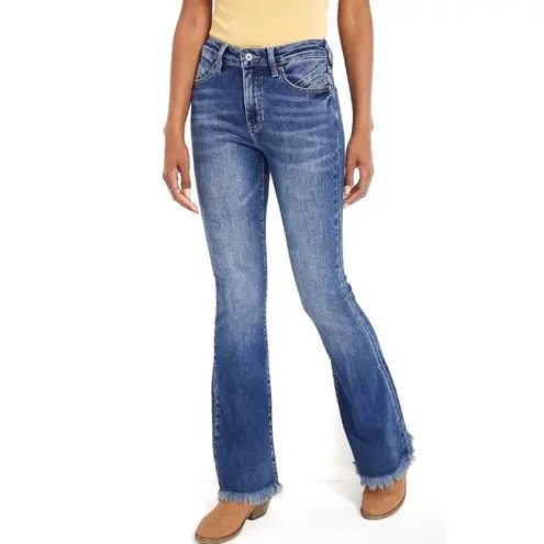 KanCan size 18 18x33 womens Flare High Rise Back Seam Jeans NWT Maurices Blue