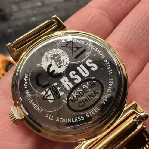 NWT VERSUS VERSACE Brick Lane Gold Mesh 34MM Stainless Steel Bracelet Watch