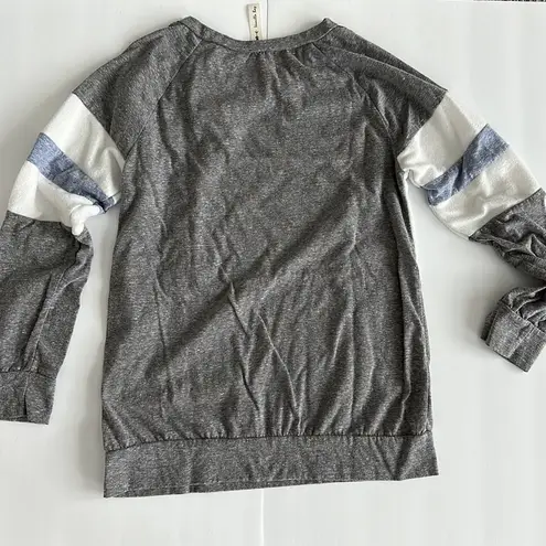 Vanilla Bay Grey Sweater Sz SM