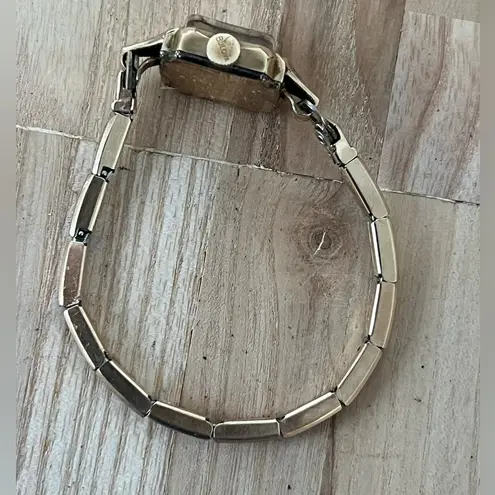 Bulova 10k Gold Plated Rare Vintage Mechanical Winding Ladies Watch Silver Dial