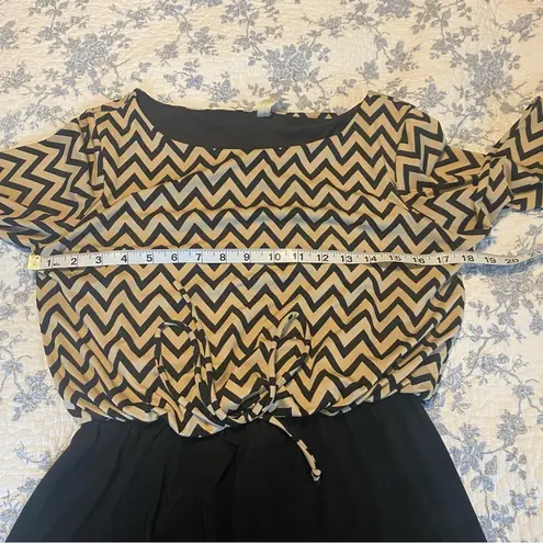 Per Se PerSeption Concept Tan and Black Jersey Knit Chevron Print Dress Size Medium