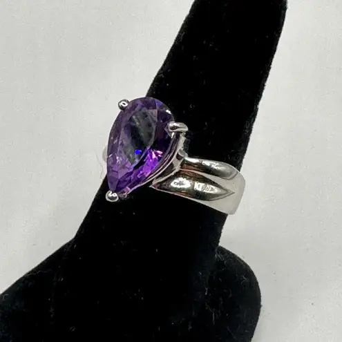 Exquisite Women's Amethyst & Silver Birthstone Ring, Size 8 3/4 Purple