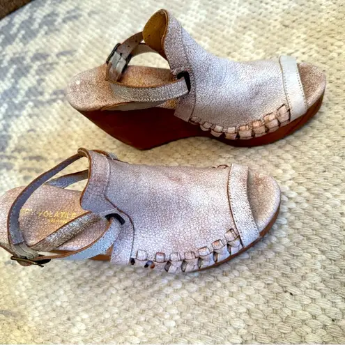 Very Volatile Wedge Sandals with Artisanal Stitching woman’s 10