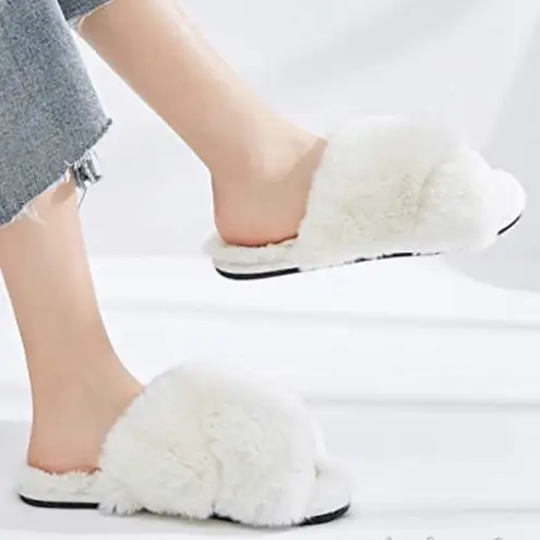 Fluffy Faux Bunny Fur Cross Band Slippers White
