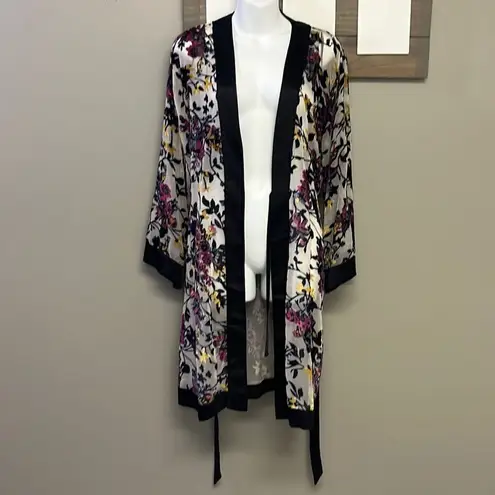 Tahari Women’s Velvet Mesh Sheer Floral Intimates Robe with Belt- Medium - Image 10