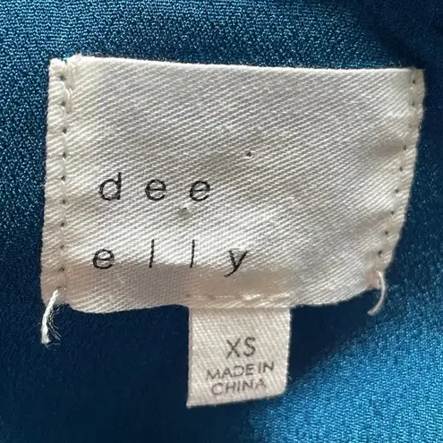 Dee Elly Vici Blue Purple Floral Tie Front Peplum Top