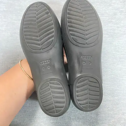 Crocs  Gray Ballet Flats Women's Size 10 Comfortable Slip On Shoes