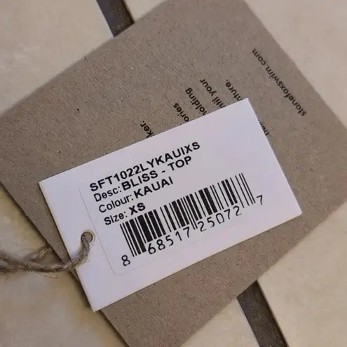 Stone Fox Swim NWT Floral Bliss Kauai Bikini Top Swim Spaghetti Straps XS Purple