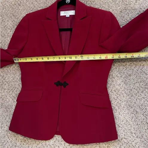 Tahari Arthur S. Levine Red Petite Blazer 2P ClassicWorkwear Holiday Office Chic