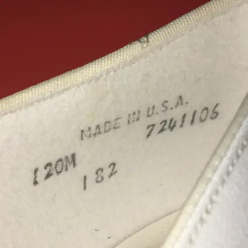 Touch Ups Ladies’  Dyeable Wedding Pumps 12