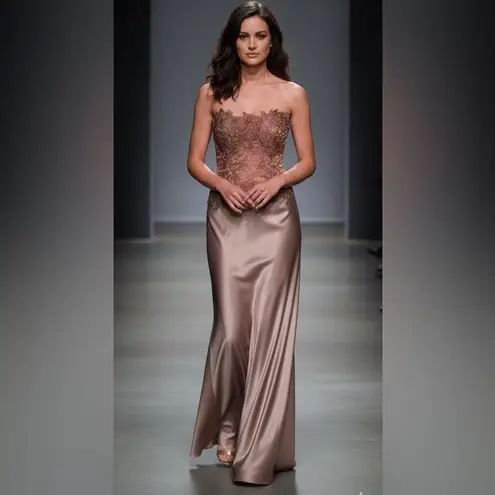 Yoly Muñoz Appliqué Lace Corset Bustle Strapless Ball Gown Size 10 Tan