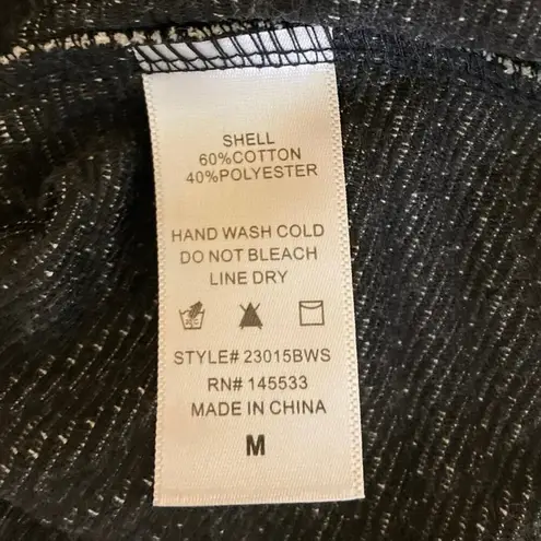 NEW Gray LA White Black Geometric Print Mock Neck Long Sleeve Blouse Top Size M Size M