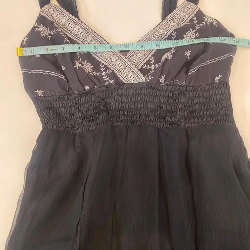 Hale Bob Black White Delicate Slip Dress Lace EUC Sz Sm Surplice V-Neck Line