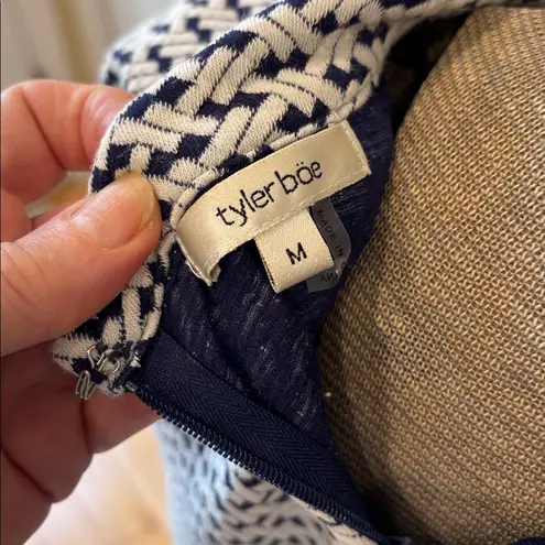 Tyler Boe Navy and White Textured Pleated Pocket Short Sleeve Dress Size M