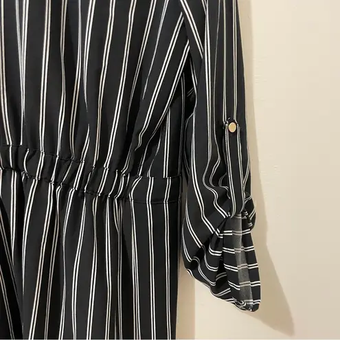 Suzy Shier  Black Long Sleeved Blouson Dress White Stripes W/ Pockets Size Medium