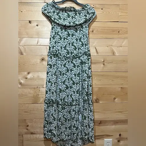 Simplee Apparel Simplee Green and White Tiered Maxi Strapless Dress with Slit, NWT, Size Large - Image 2