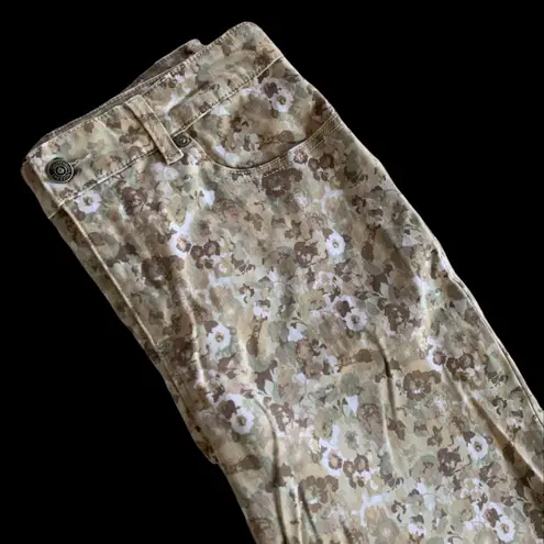 Gloria Vanderbilt Vintage High Waisted Light Wash Tan/Beige Earth Tones Floral Pattern Stretchy Jeans Pants