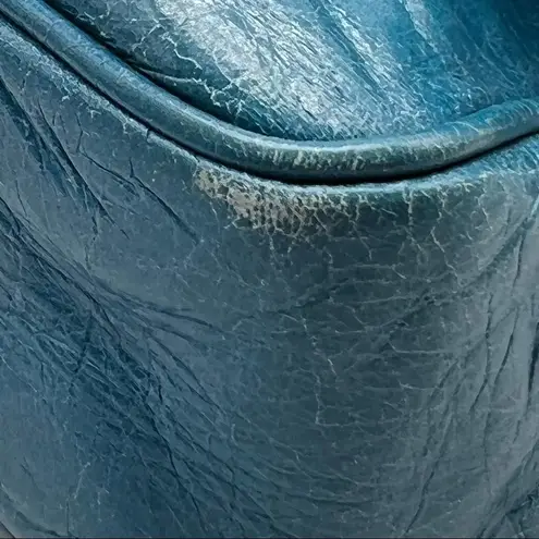 Miu Miu Laguna Matelasse’Lux Bandoliera blue shoulder bag model 5BH088