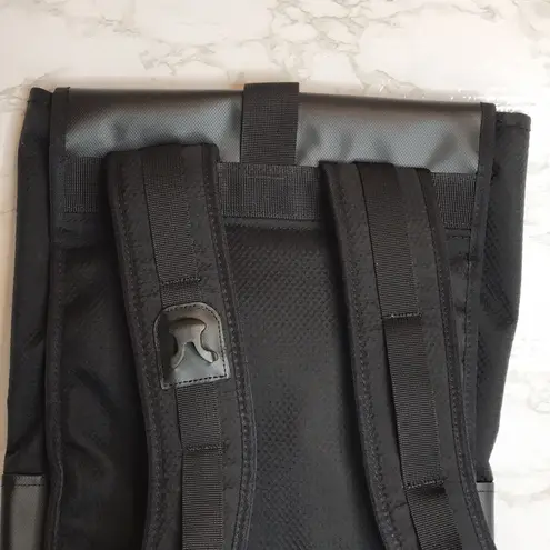 Lexdray symmetry Toronto pack black sports backpack