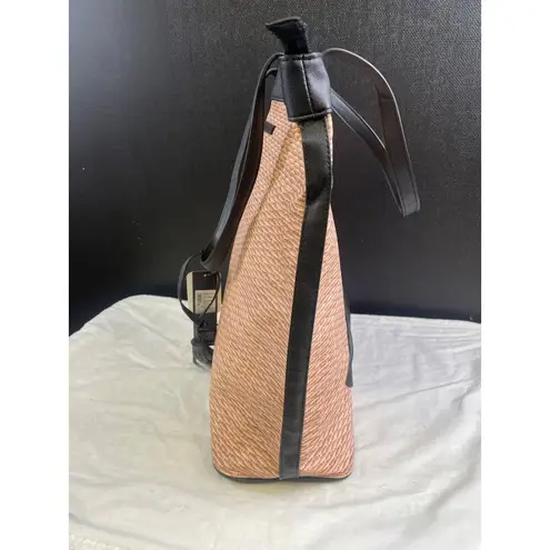 Tahari Women's Woven like design Tote / Handbag Biege & Black SKU 3198