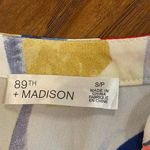 89th and Madison Multicolor Abstract Blouse short sleeve top with zipper NWT small
