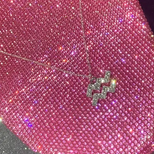 Boutique Sterling Silver 925 Aquarius Zodiac Sign Necklace January February Bling Bedazzled Shine