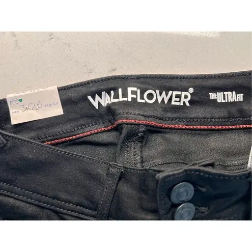 Wallflower Logan Black Mid