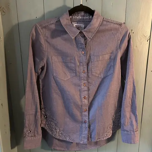 Holding Horses Blue Button-Down Shirt with Lace Detail | Size 0