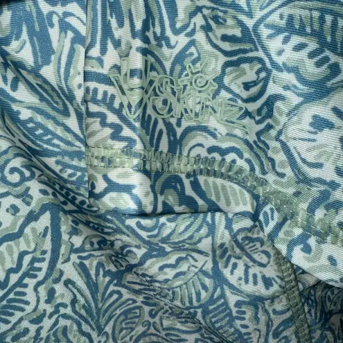 UV SKINZ UPF 50+ Sunwear Blue Green Floral Rashguard 3/4 Sleeve Top EUC Size M Size M