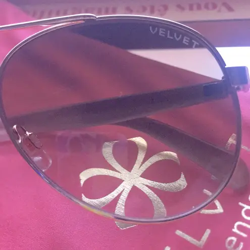 New Velvet Trends Rose Gold Wire Aviator Frame Sunglasses