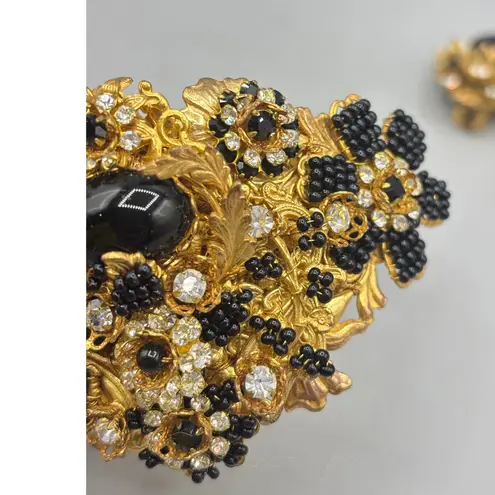 Vtg M&M Designs Gold Tone Black Crystal Beaded Floral Bangle Bracelet Earring