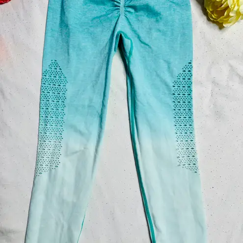 Ombré Scrunch Butt Leggings Blue