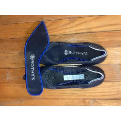 Rothy's The Point Black flat w/ White Halo size 8.5