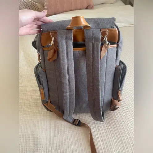 Parker Baby Co. Birch Bag Diaper Backpack grey with brown accent Gray