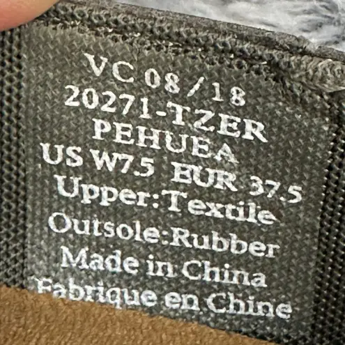 OluKai Pehuea Sage Green Palm Leaves Mesh Slip On Loafers Size 7.5 Casual Shoes